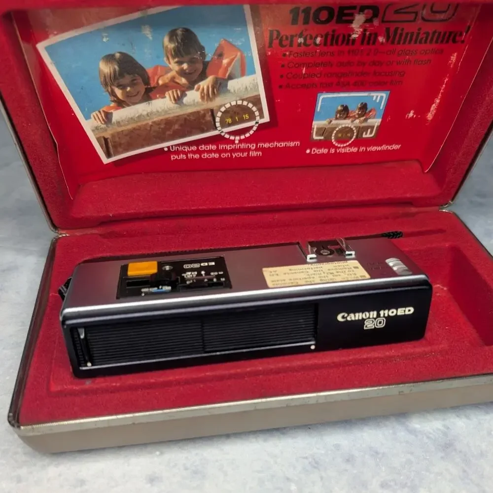 Vintage 1970's Canon 110ED 20 Compact Film Point & Shoot Camera w/ Original Case